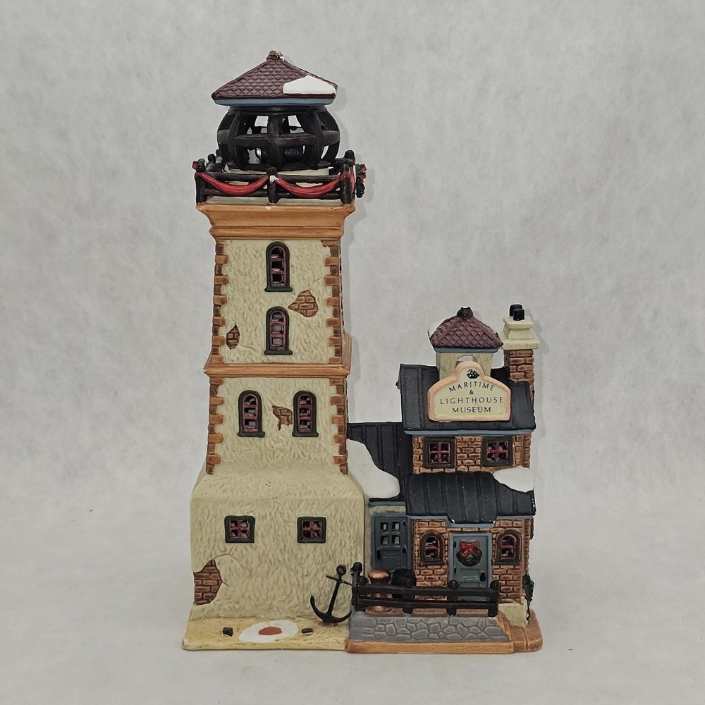 Lemax 15572 Plymouth Corners Maritime Lighthouse and Museum *Read*